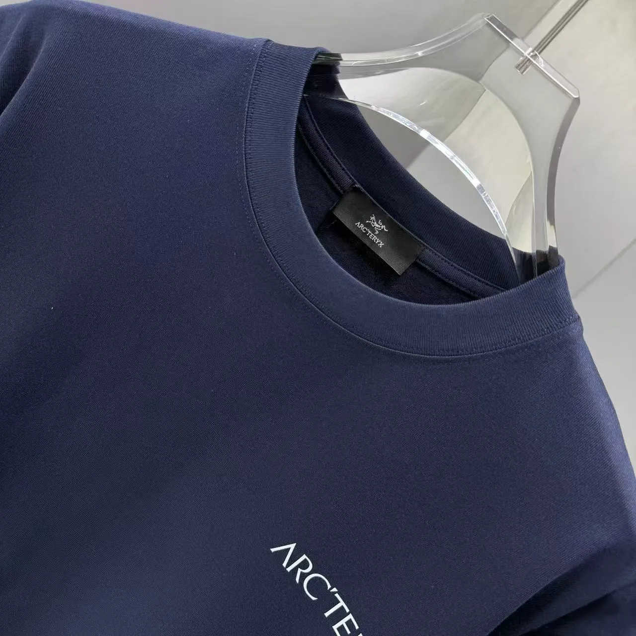 ARC 2026 New Arrival T logo ：Black White Brown Dark Blue Sizes：S M L XL XXL